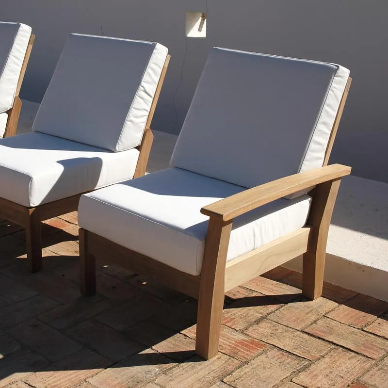 Haven Deep Seating Right Arm Chair