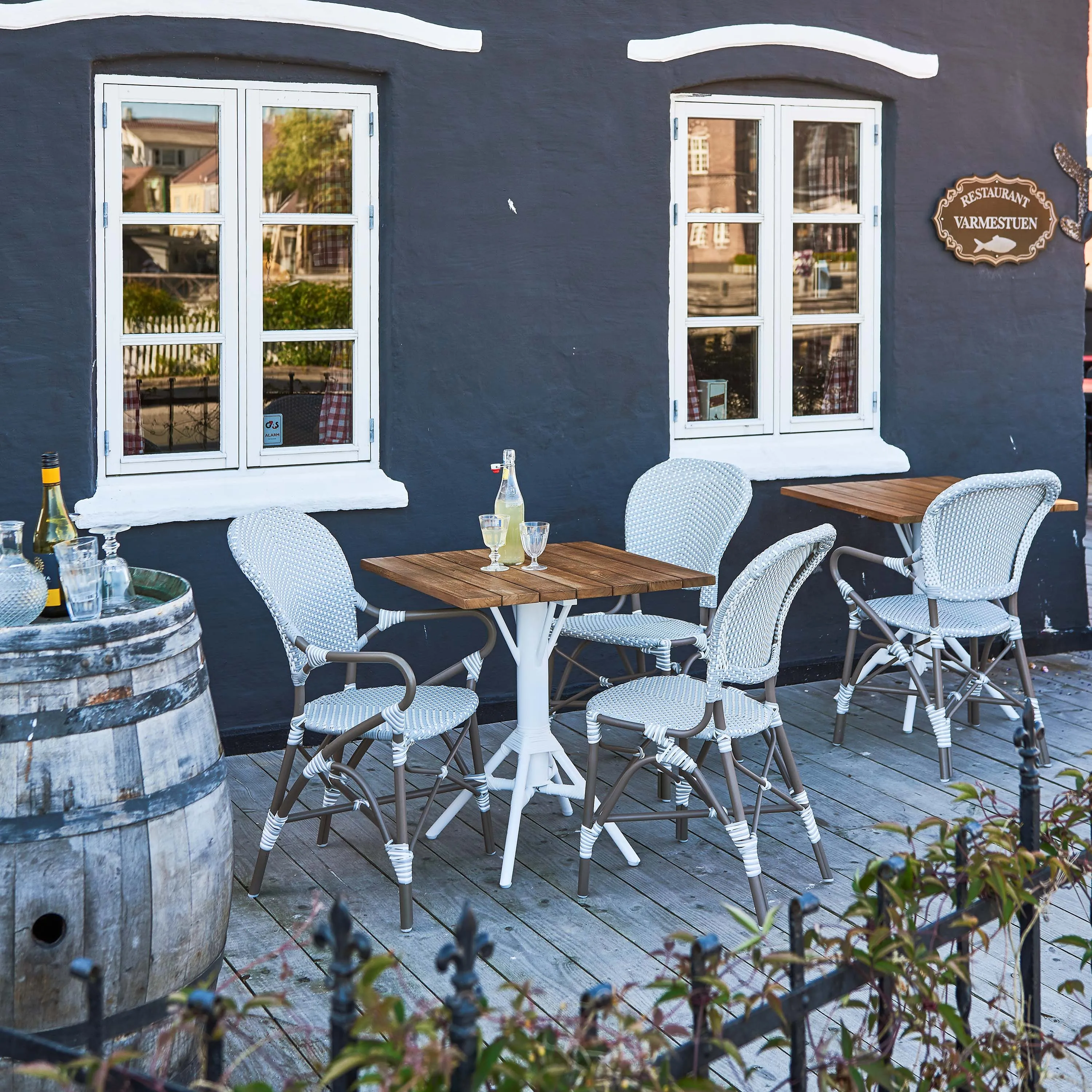 Isabell Outdoor Side Chair