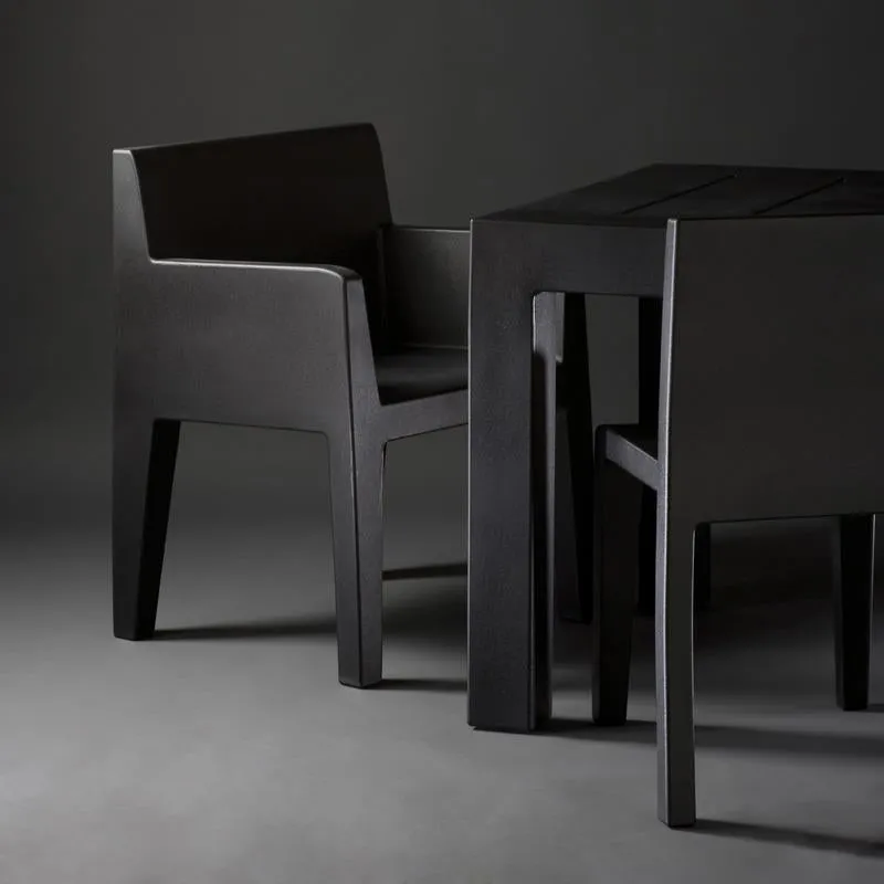 Jut Armchair