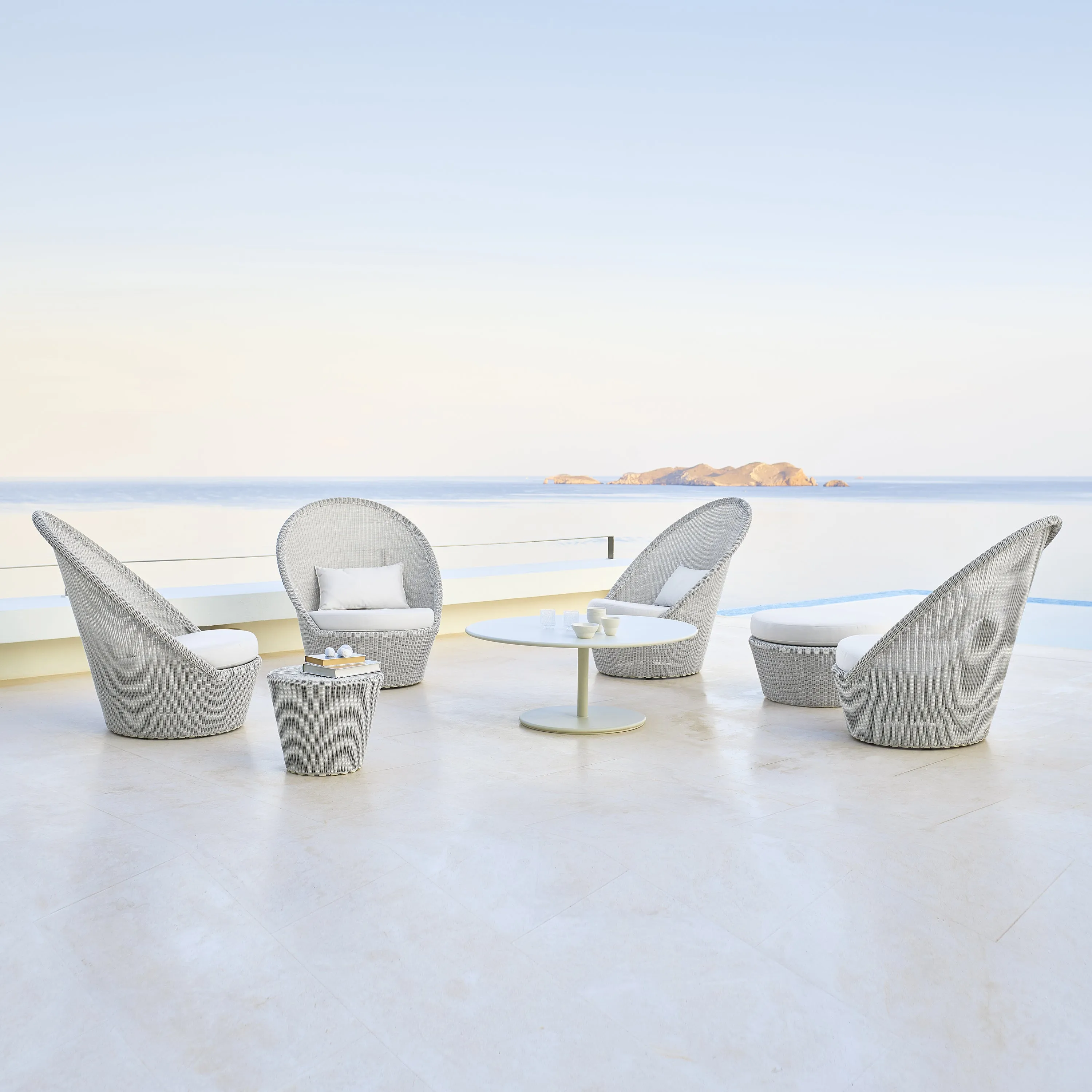 Kingston Outdoor Side Table/Stool