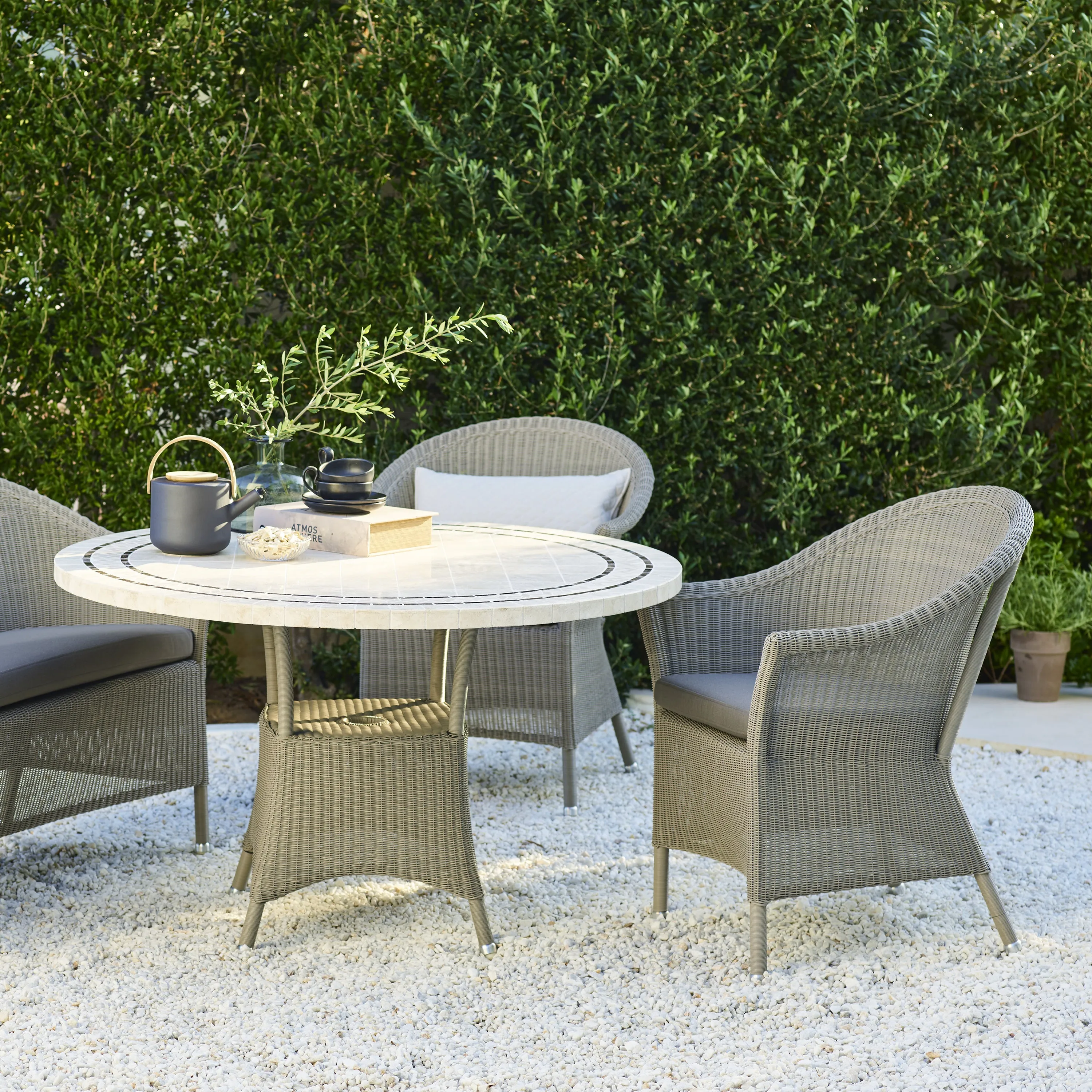 Lansing Outdoor Armchair