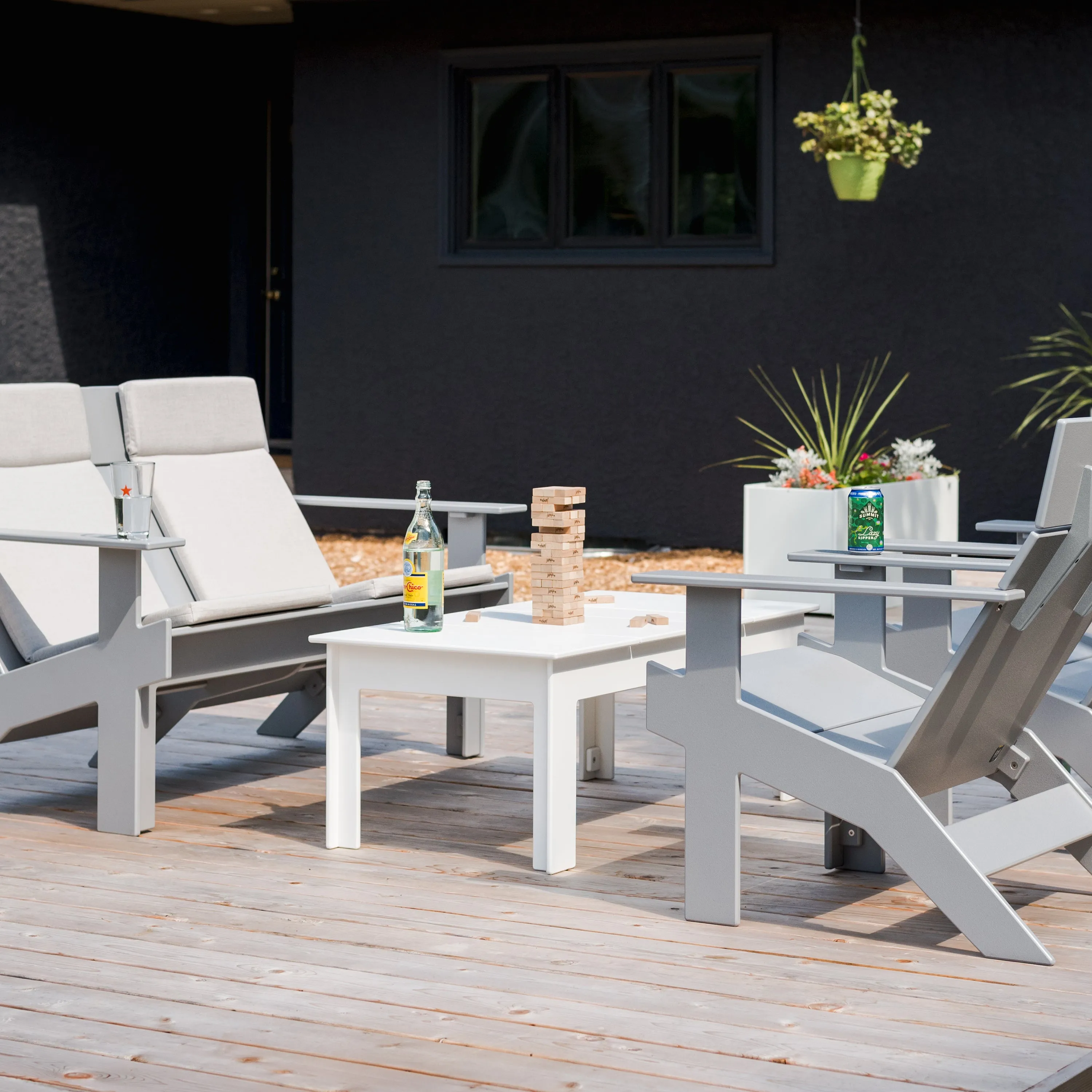 Lollygagger Rectangular Cocktail Table