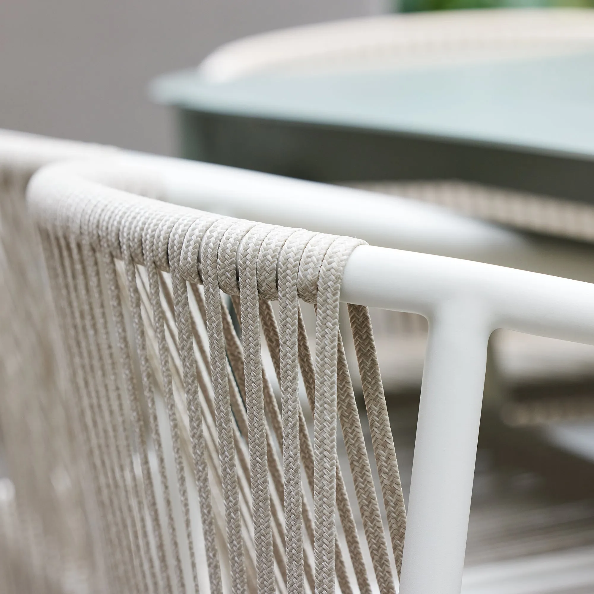 Lookout Outdoor Lounge Chair