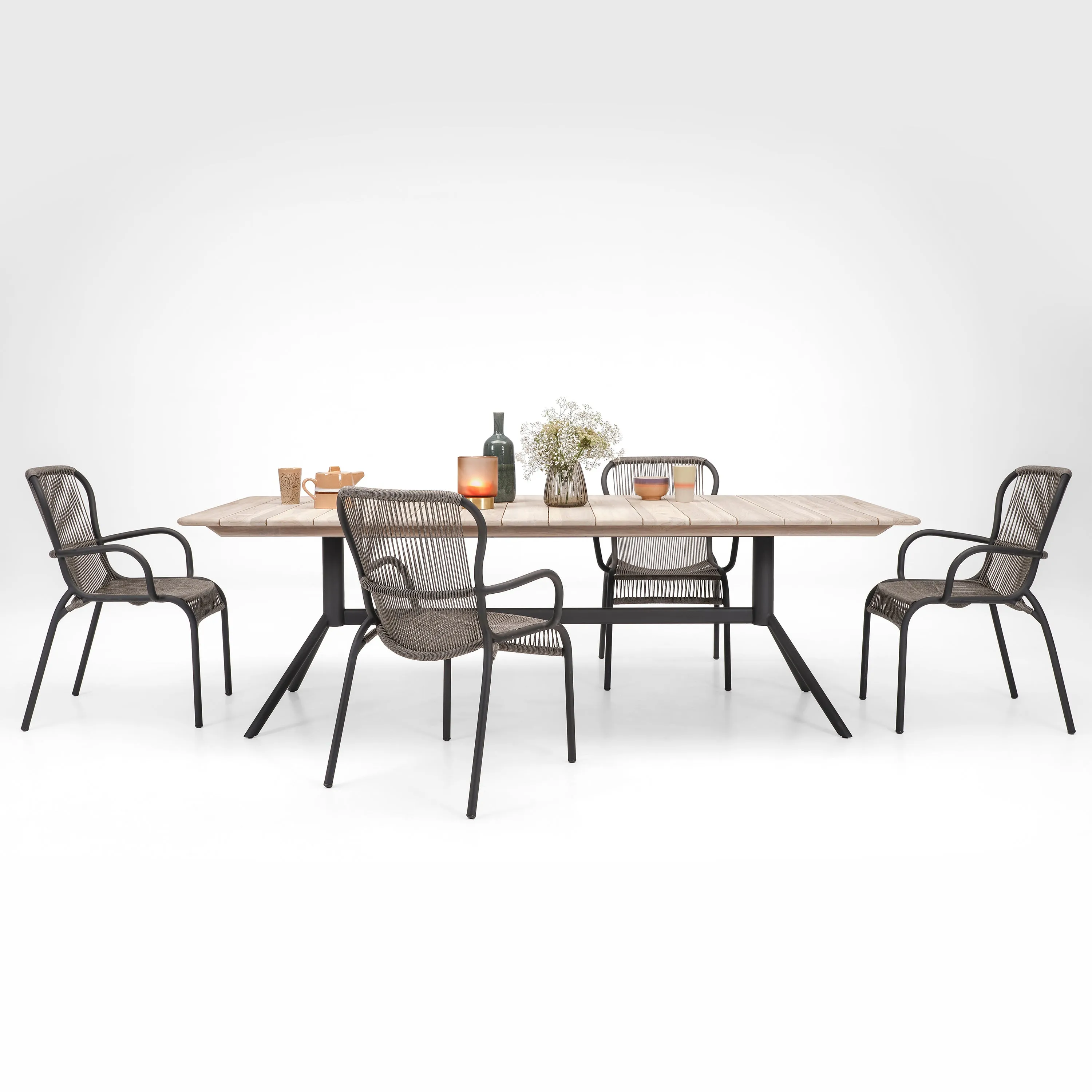 Loop Outdoor Dining Chair