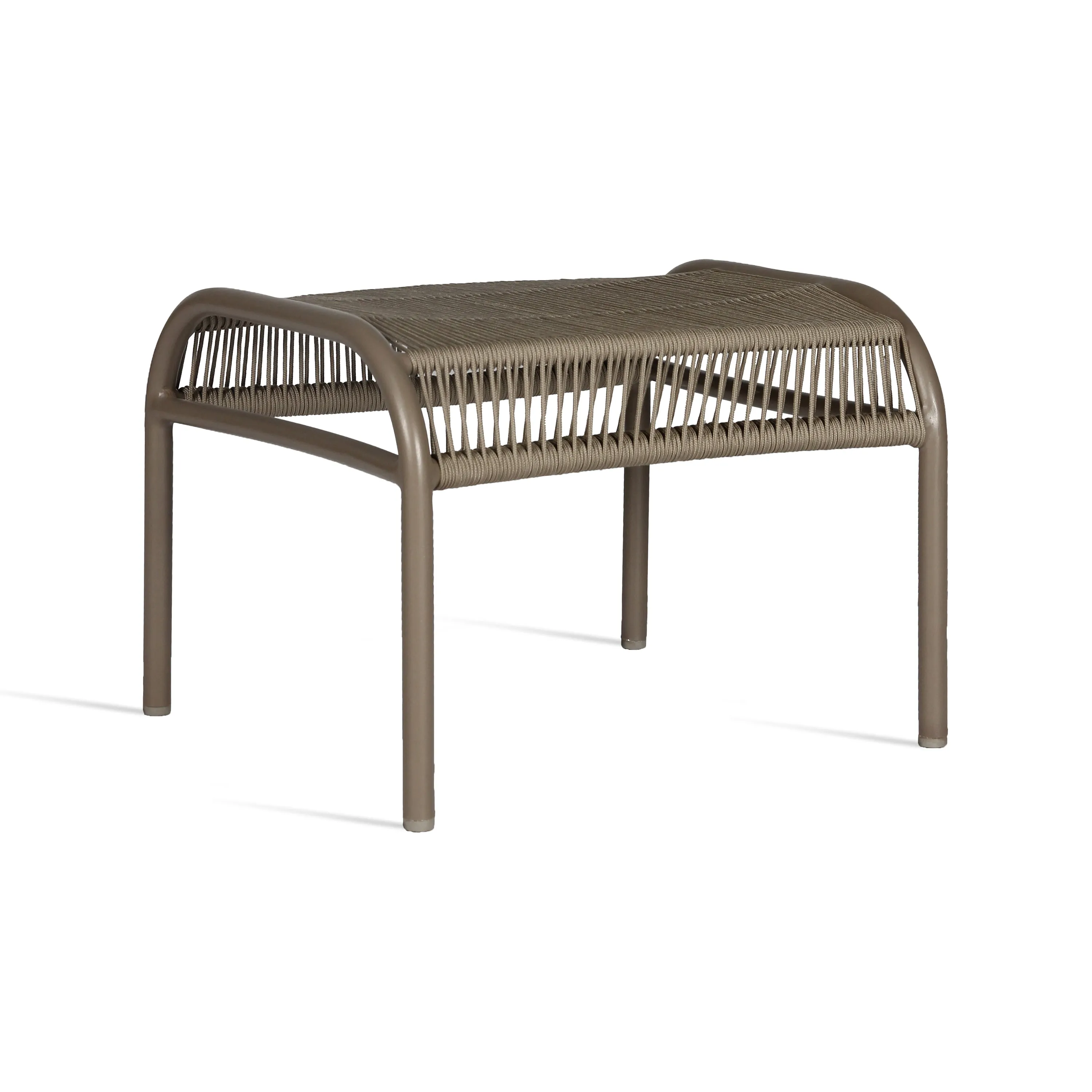 Loop Outdoor Lounge Chair