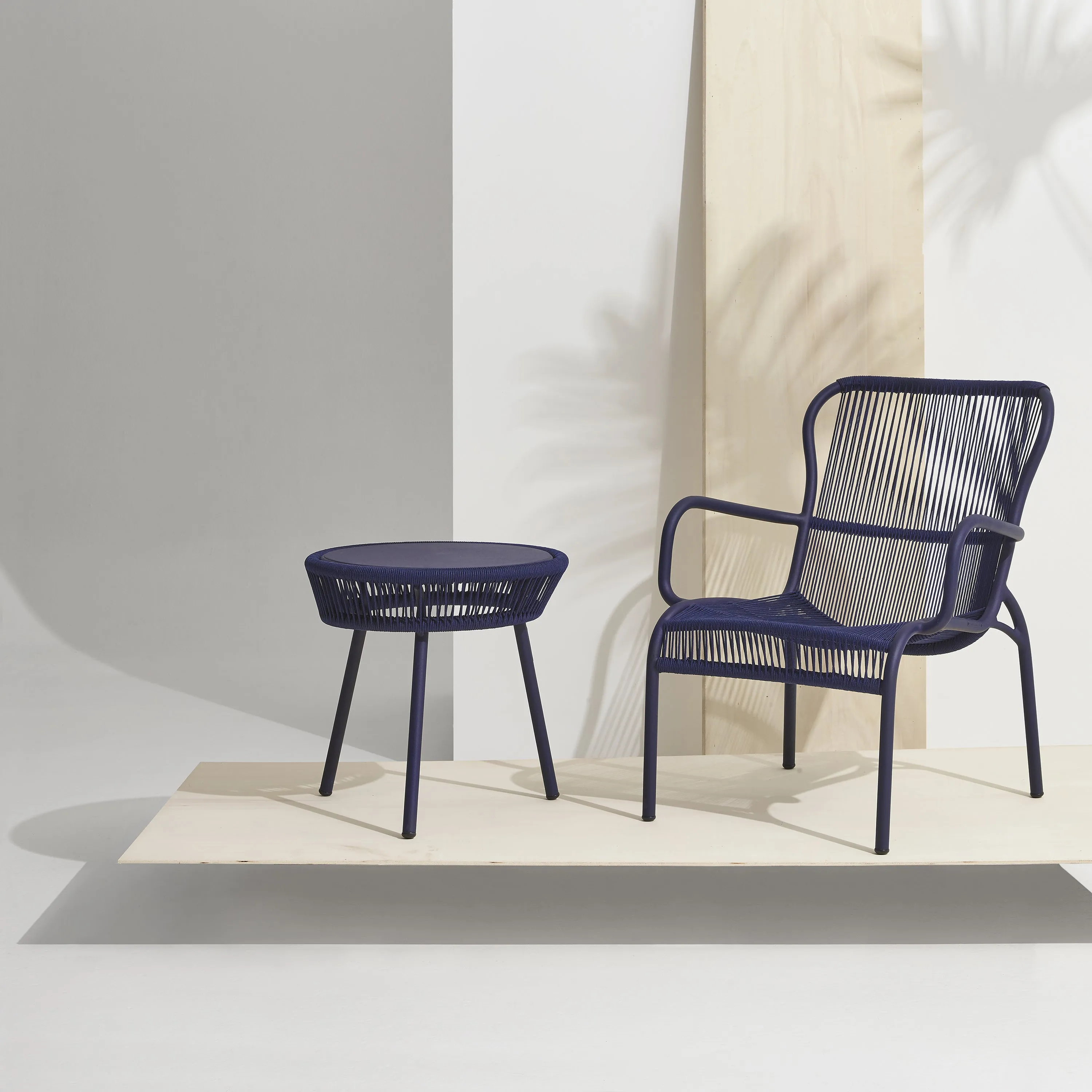 Loop Outdoor Side Table