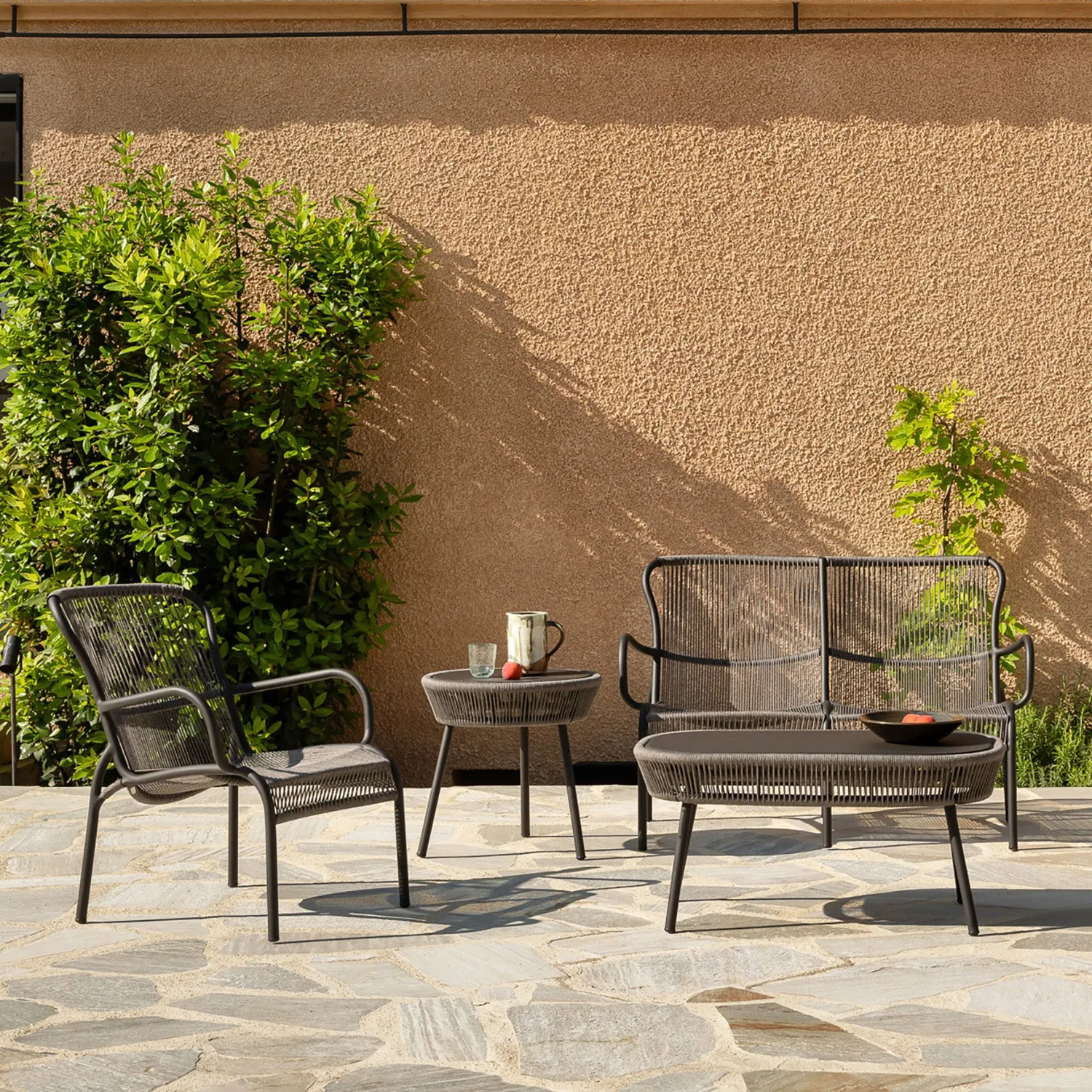Loop Outdoor Side Table
