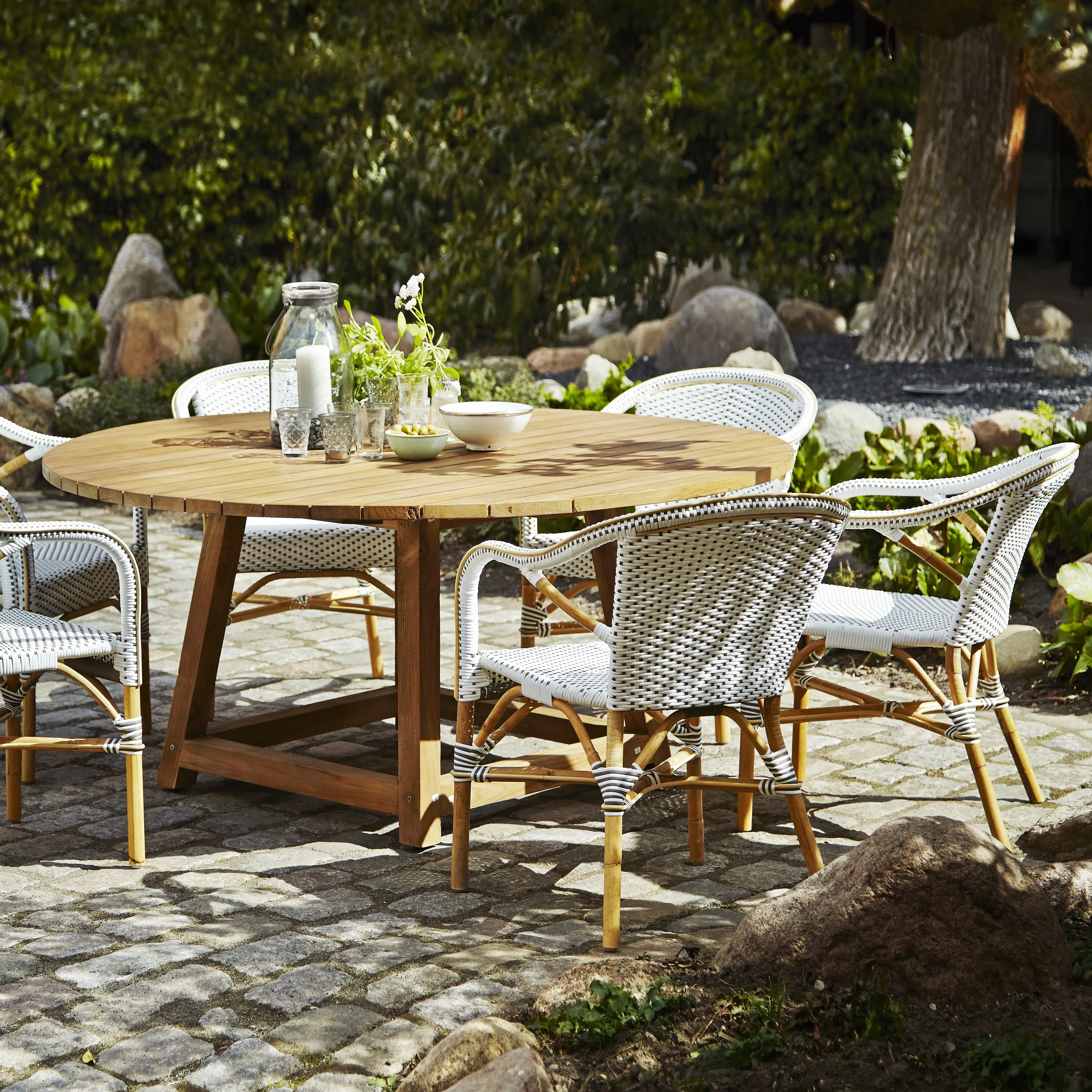 Madeleine Outdoor Dining Chair