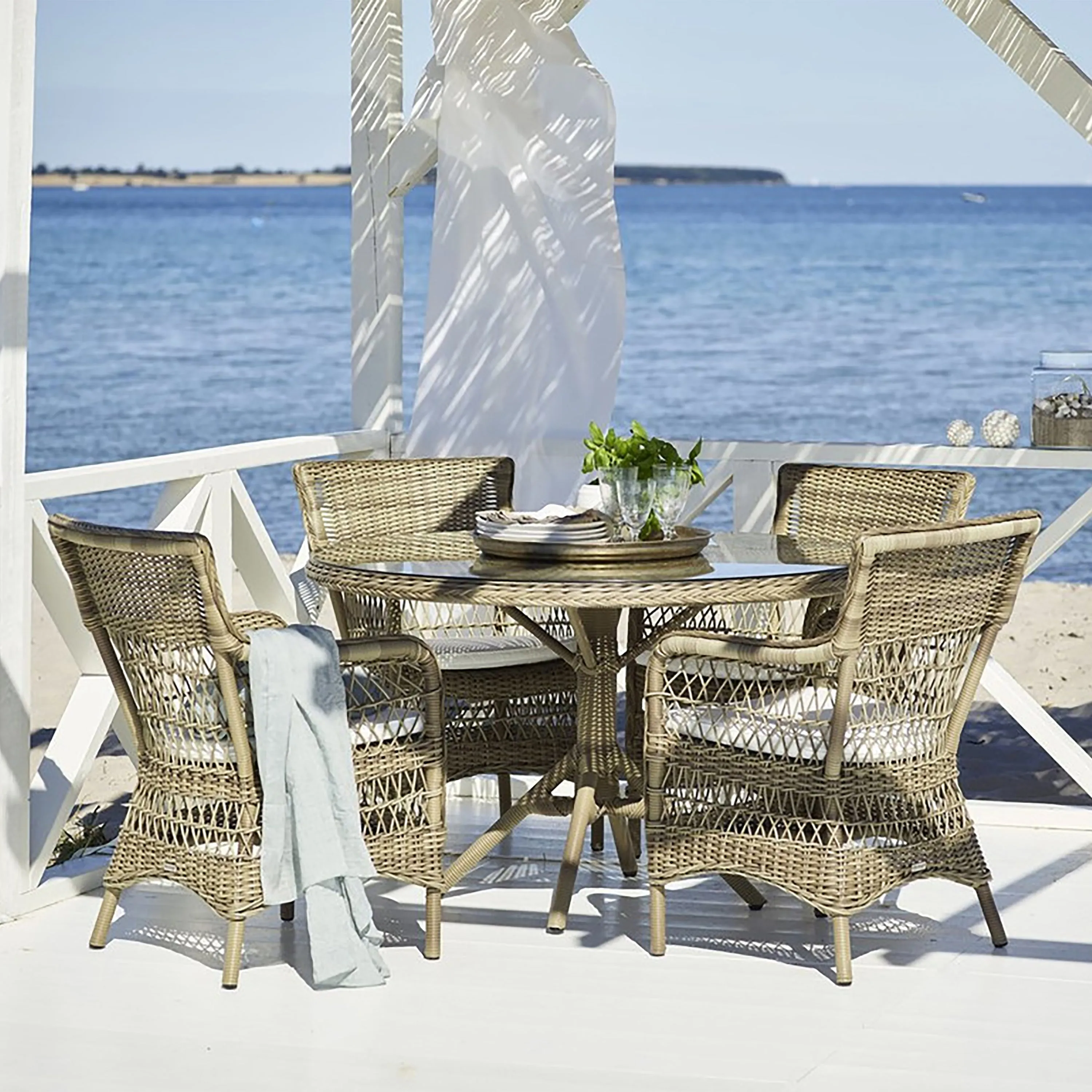 Marie Outdoor Armchair