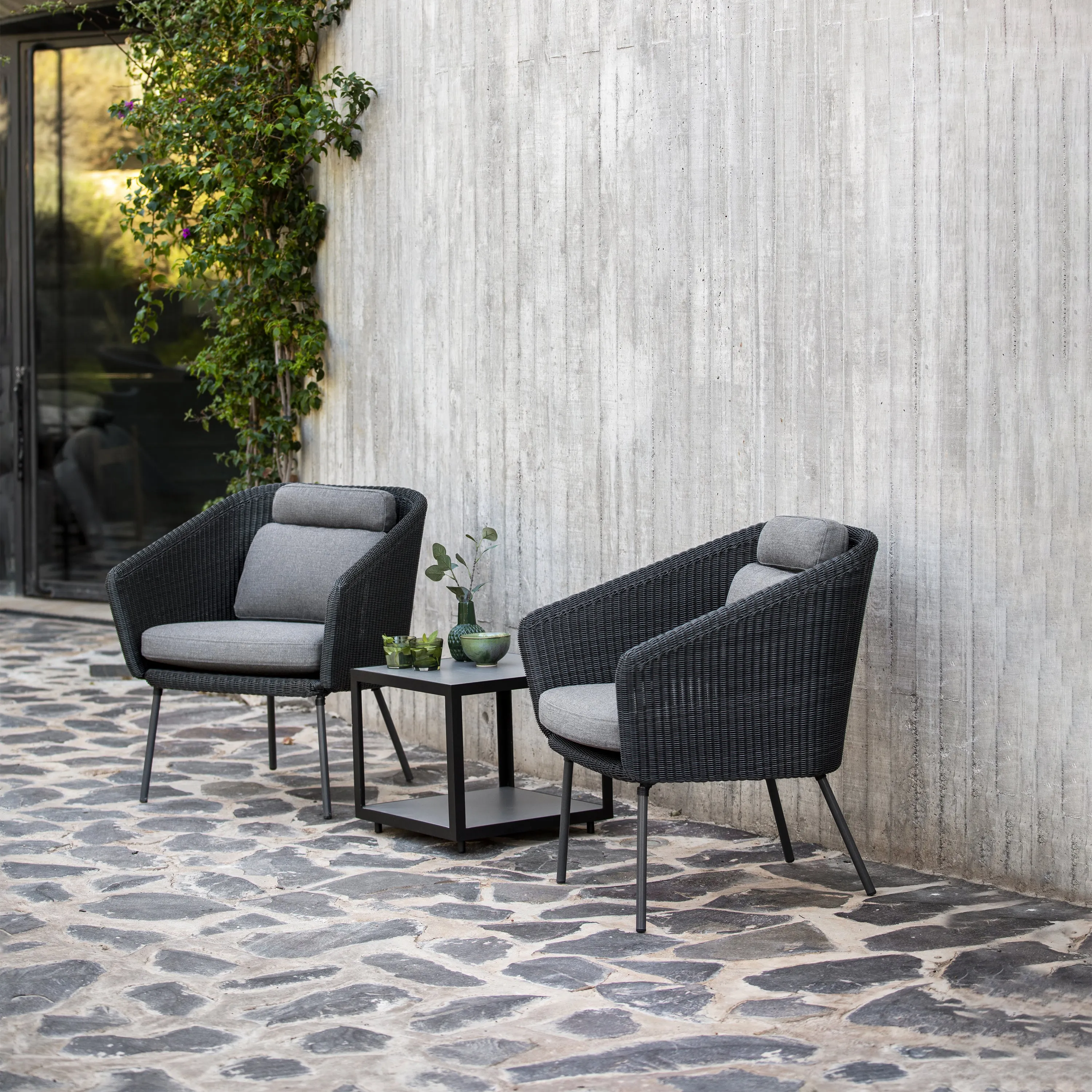 Mega Outdoor Chair