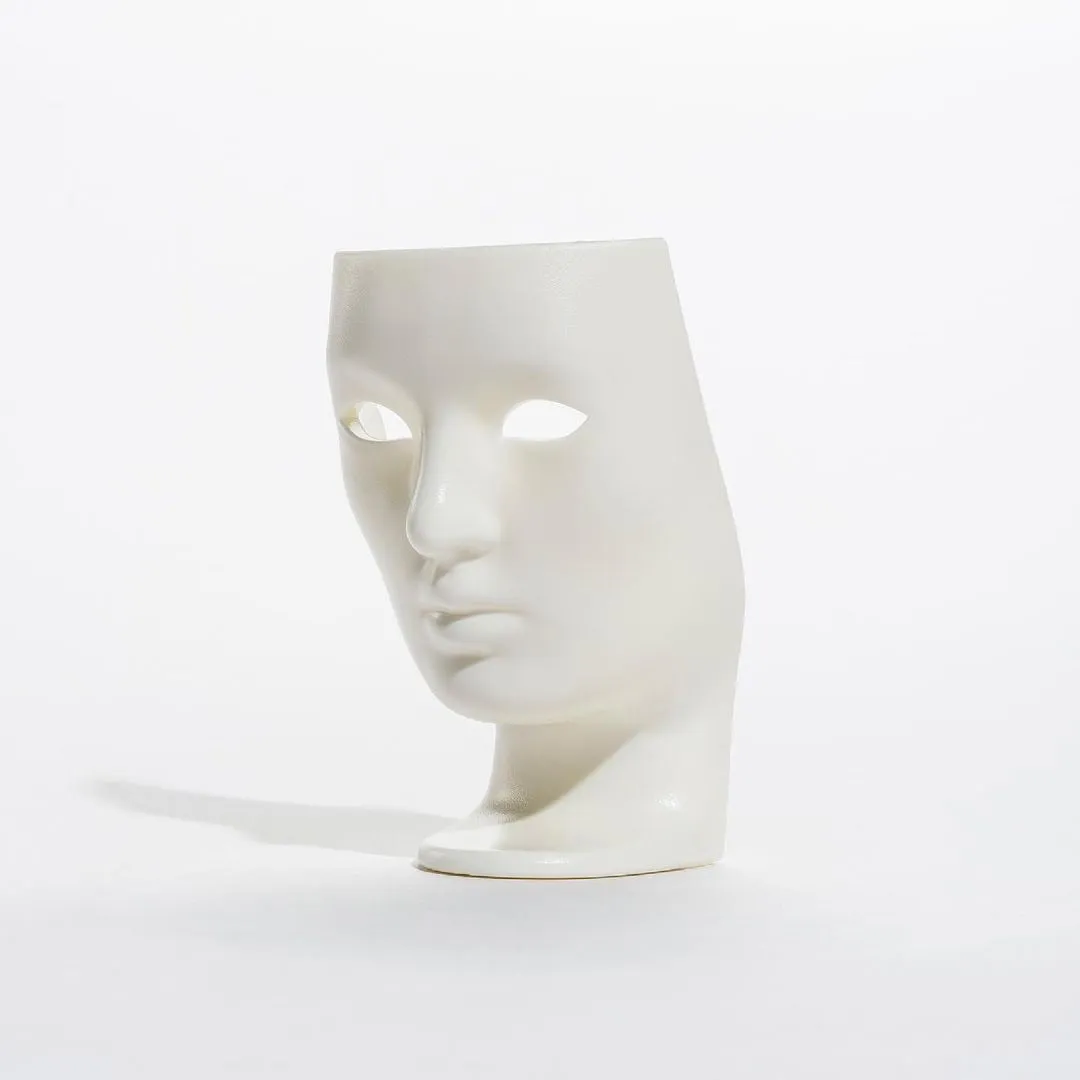 Nemo Miniature Armchair Figure