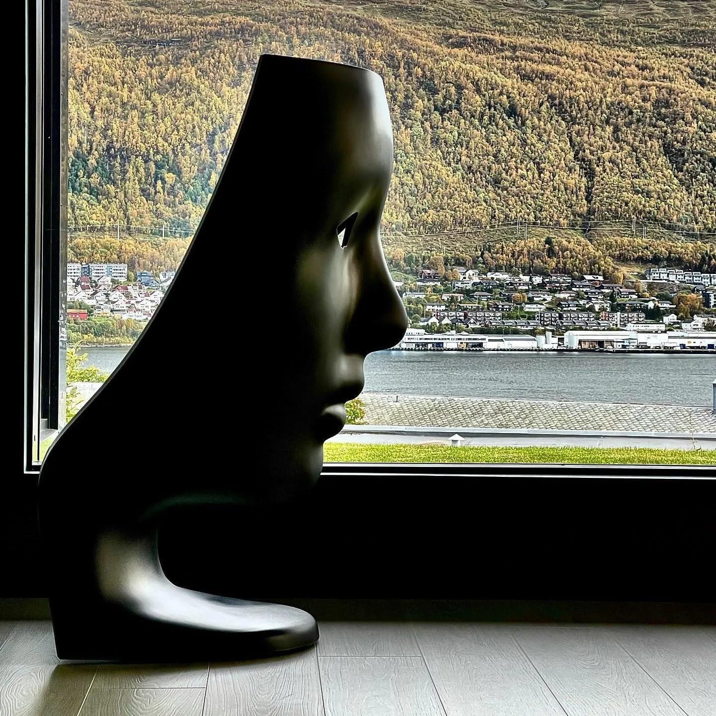 Nemo Monobloc Armchair