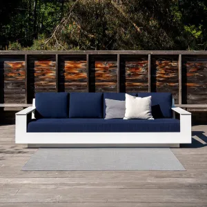 Nisswa 96 Sofa