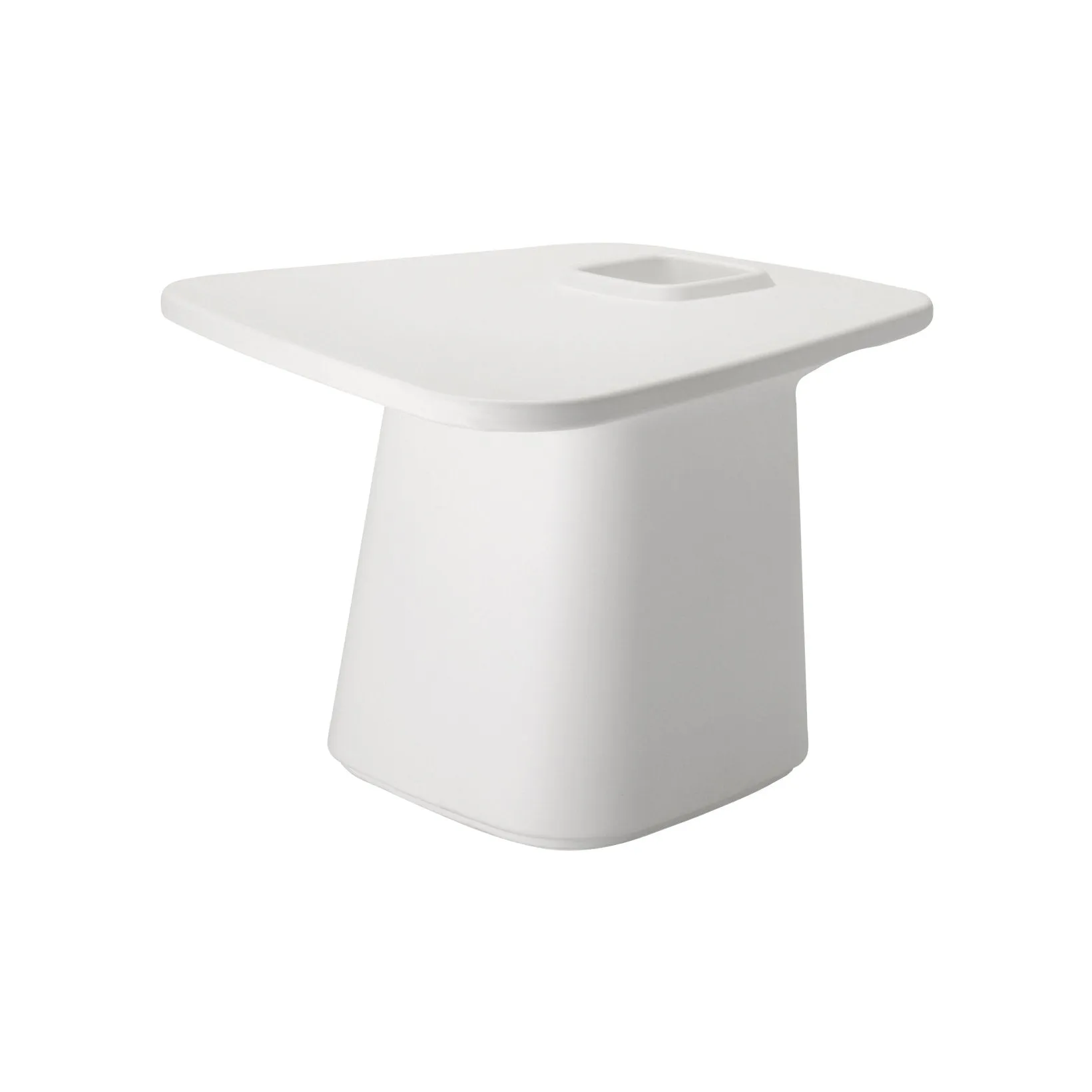 Noma Medium Table