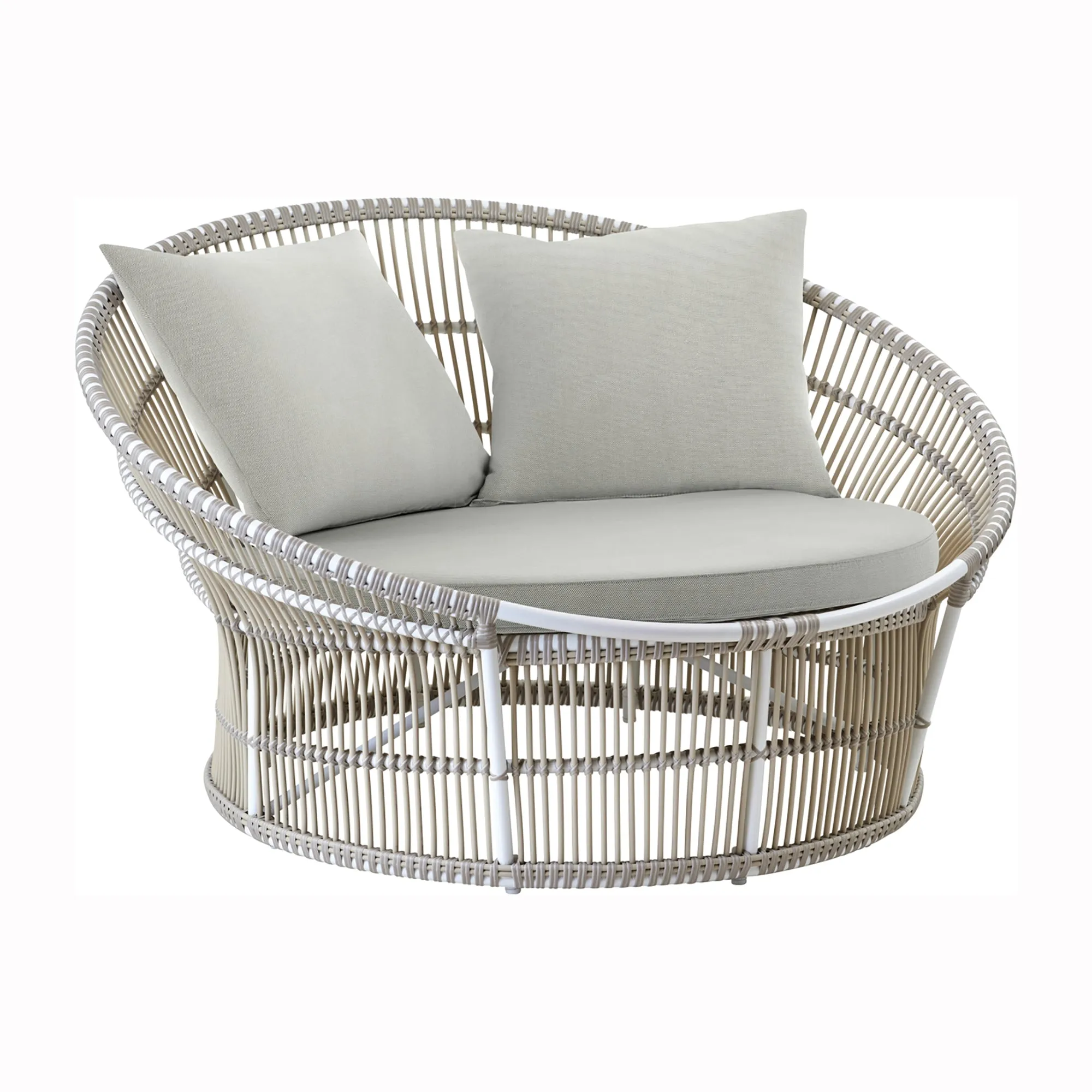Olympia Nest Outdoor Lounge Chair