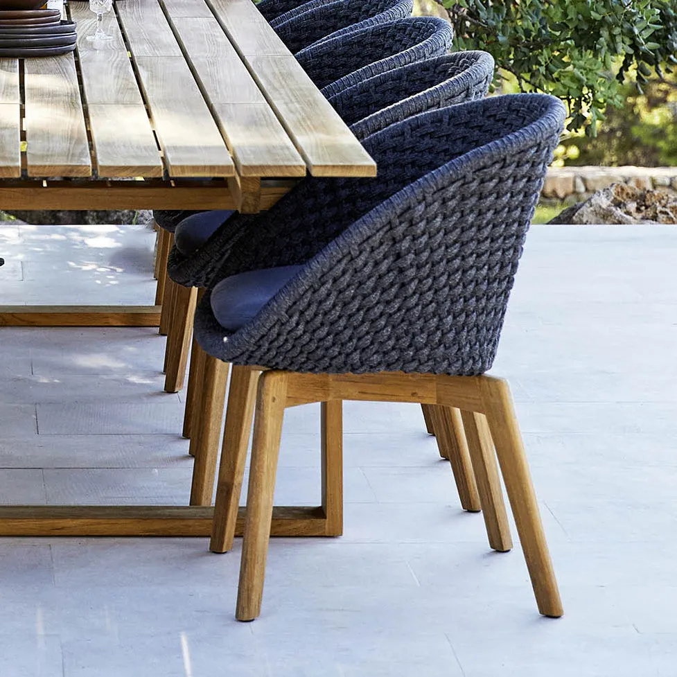 Peacock Outdoor Dining Chair