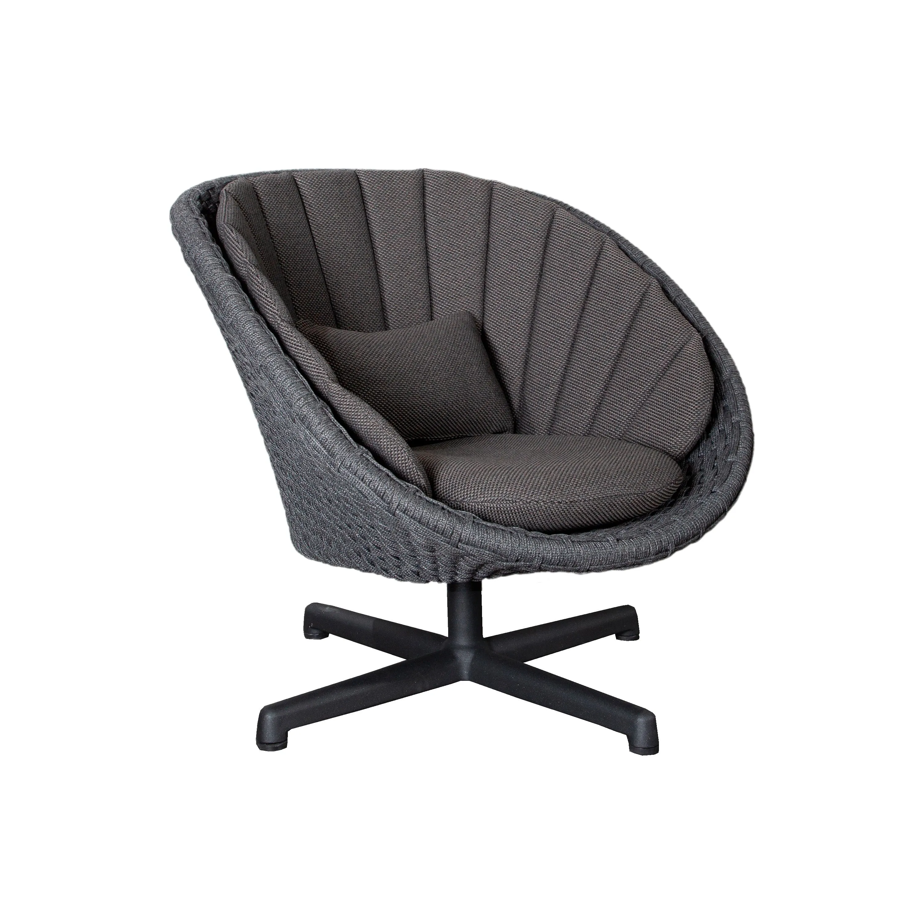 Peacock Outdoor Lounge Chair with Swivel Base