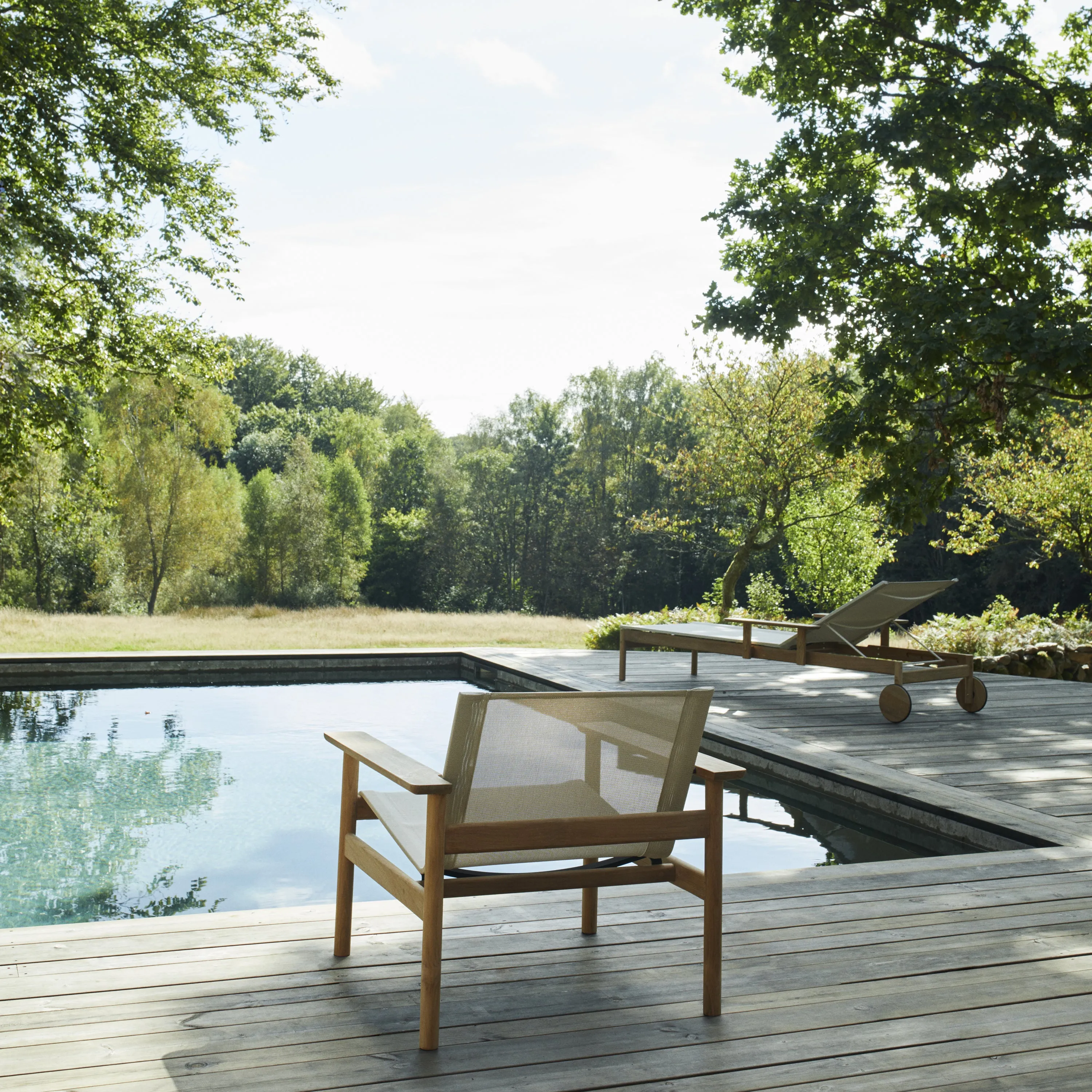 Pelagus Outdoor Lounge Chair