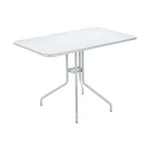 Petale Folding Table