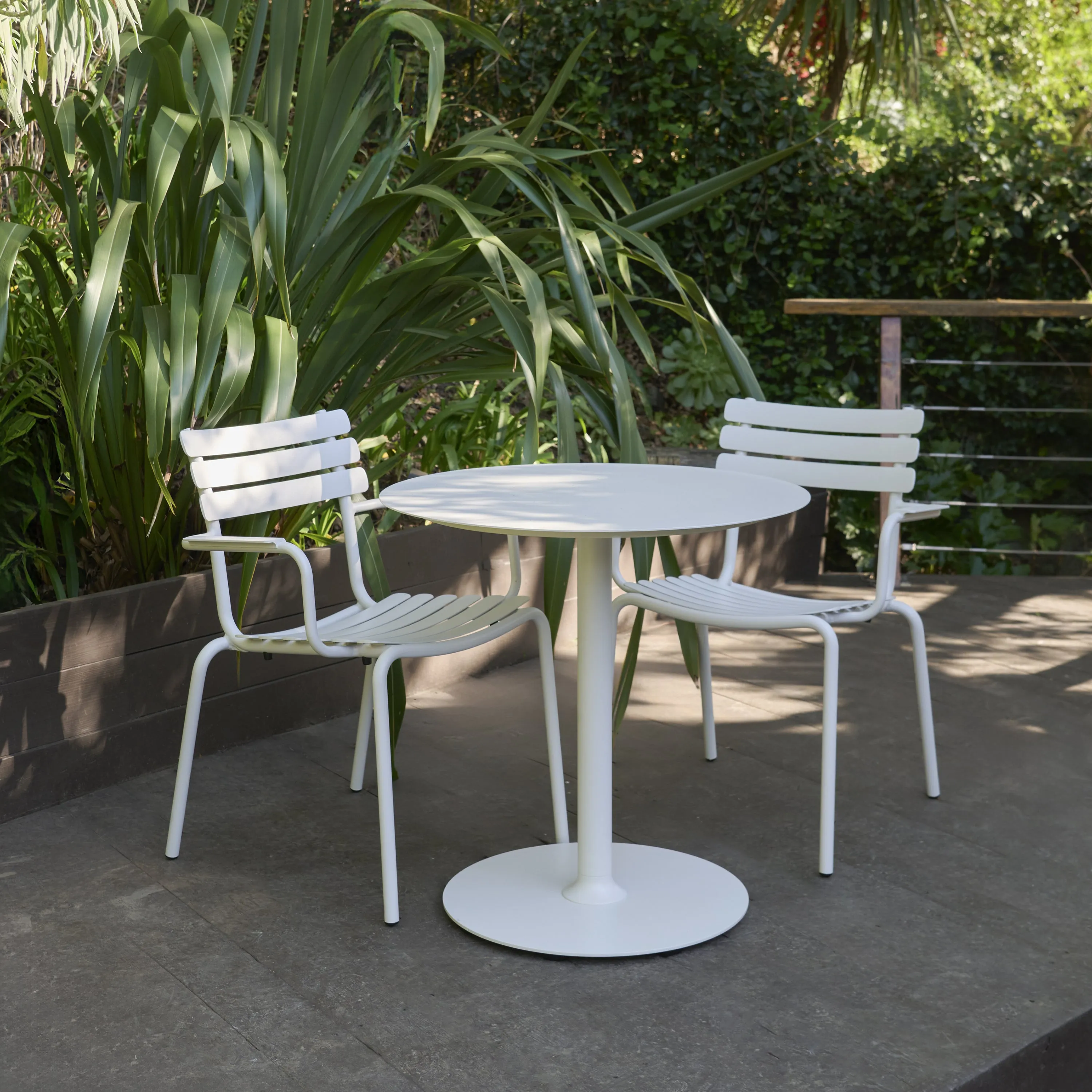 Pico Outdoor Round Cafe Table