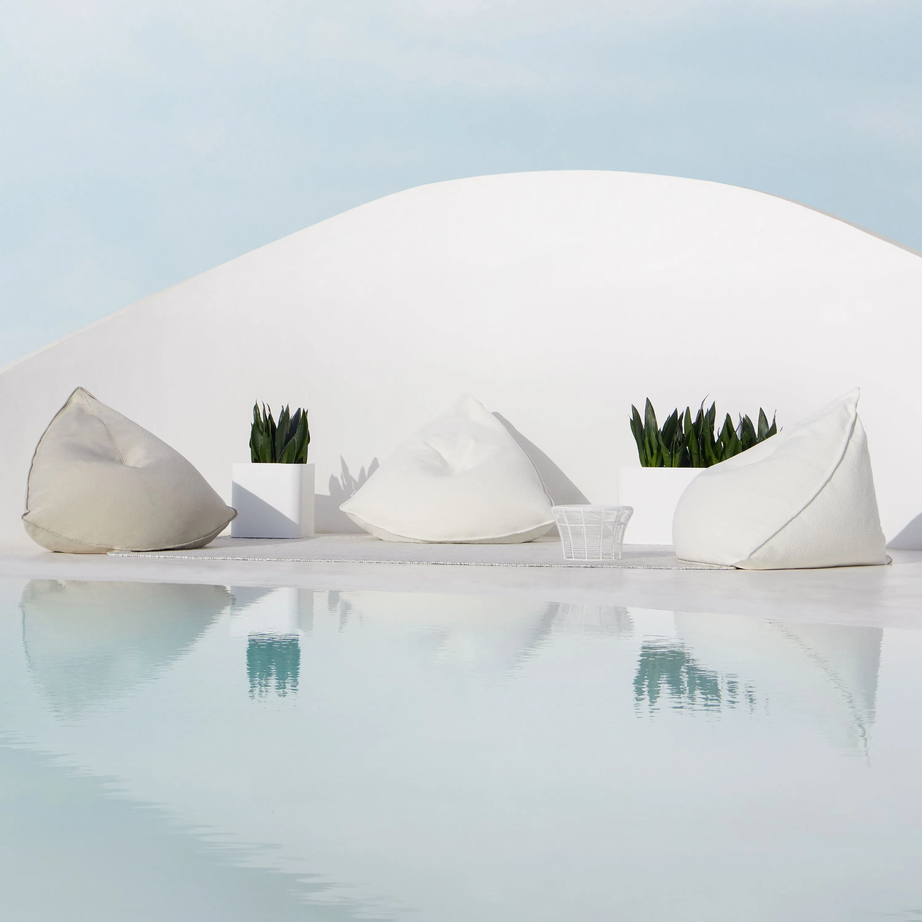 Sail Pouf