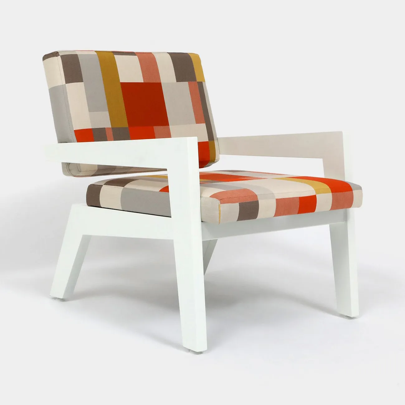 Seneca Outdoor Lounge Chair