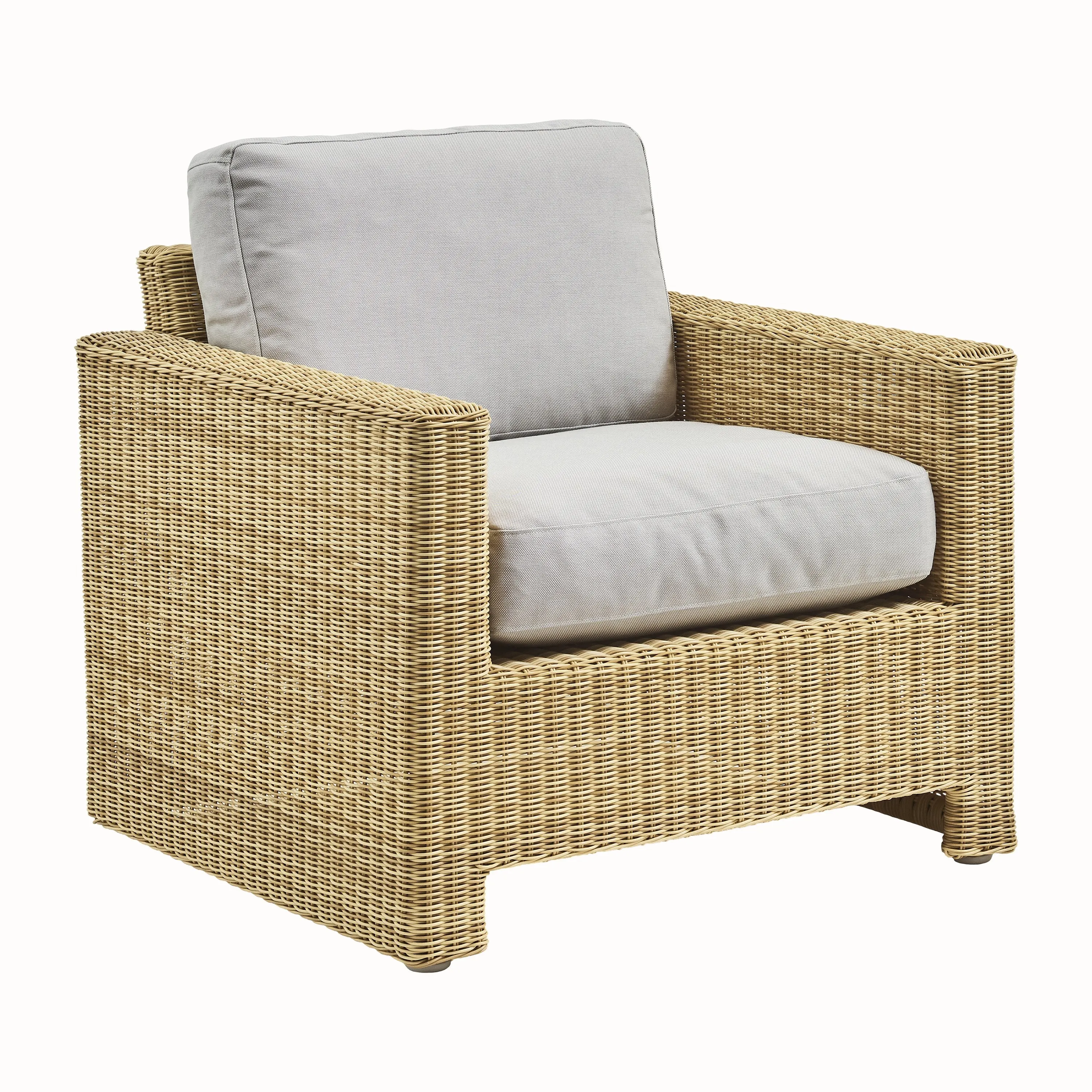 Sixty Outdoor Lounge Chair