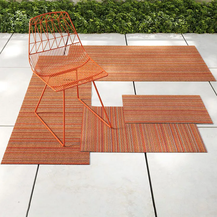 Skinny Stripe Indoor/Outdoor Shag Mat