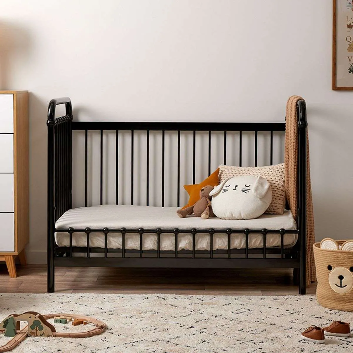 Sonata Black 3-in-1 Cot Conversion Bundle Mocka
