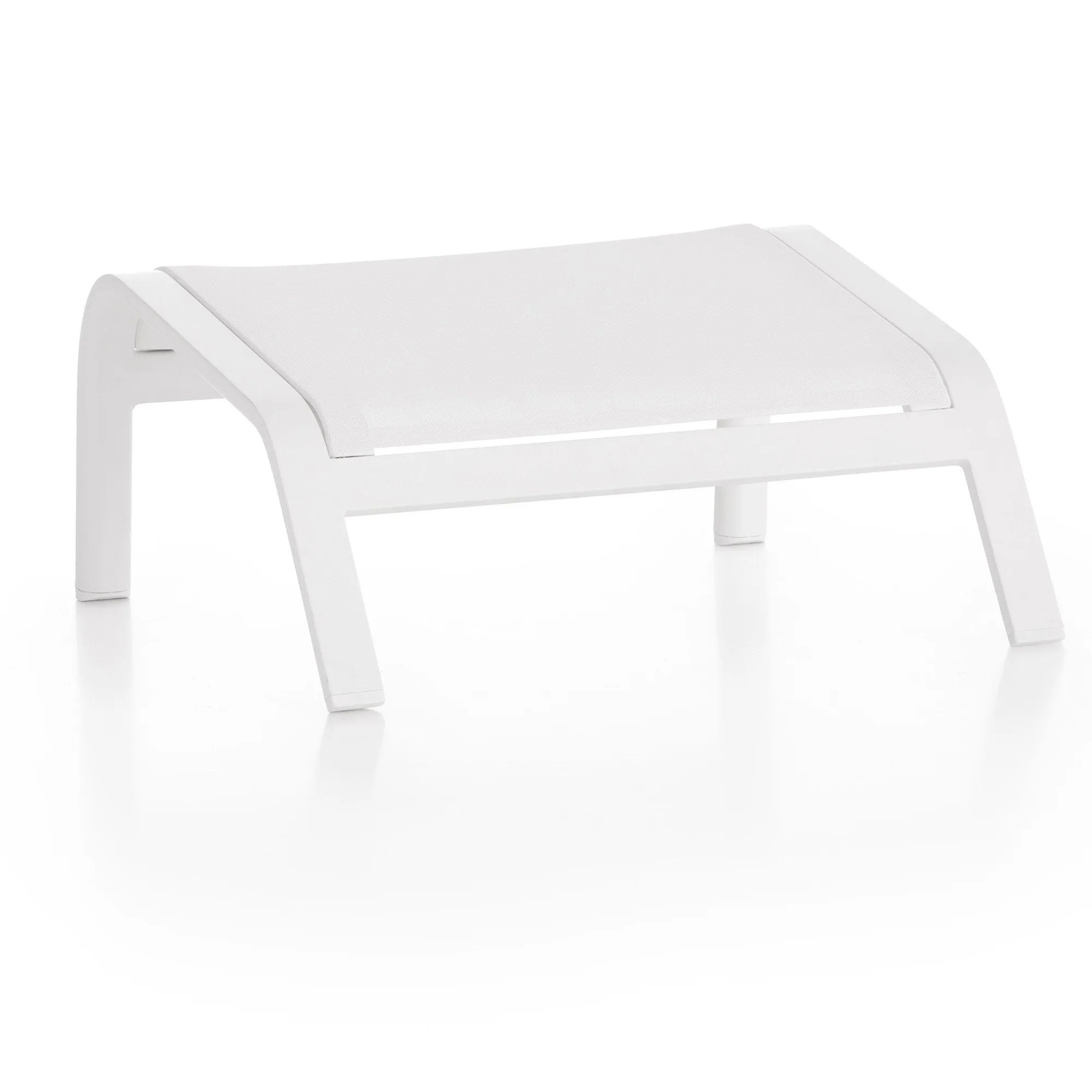 Stack Outdoor Lounge Chair