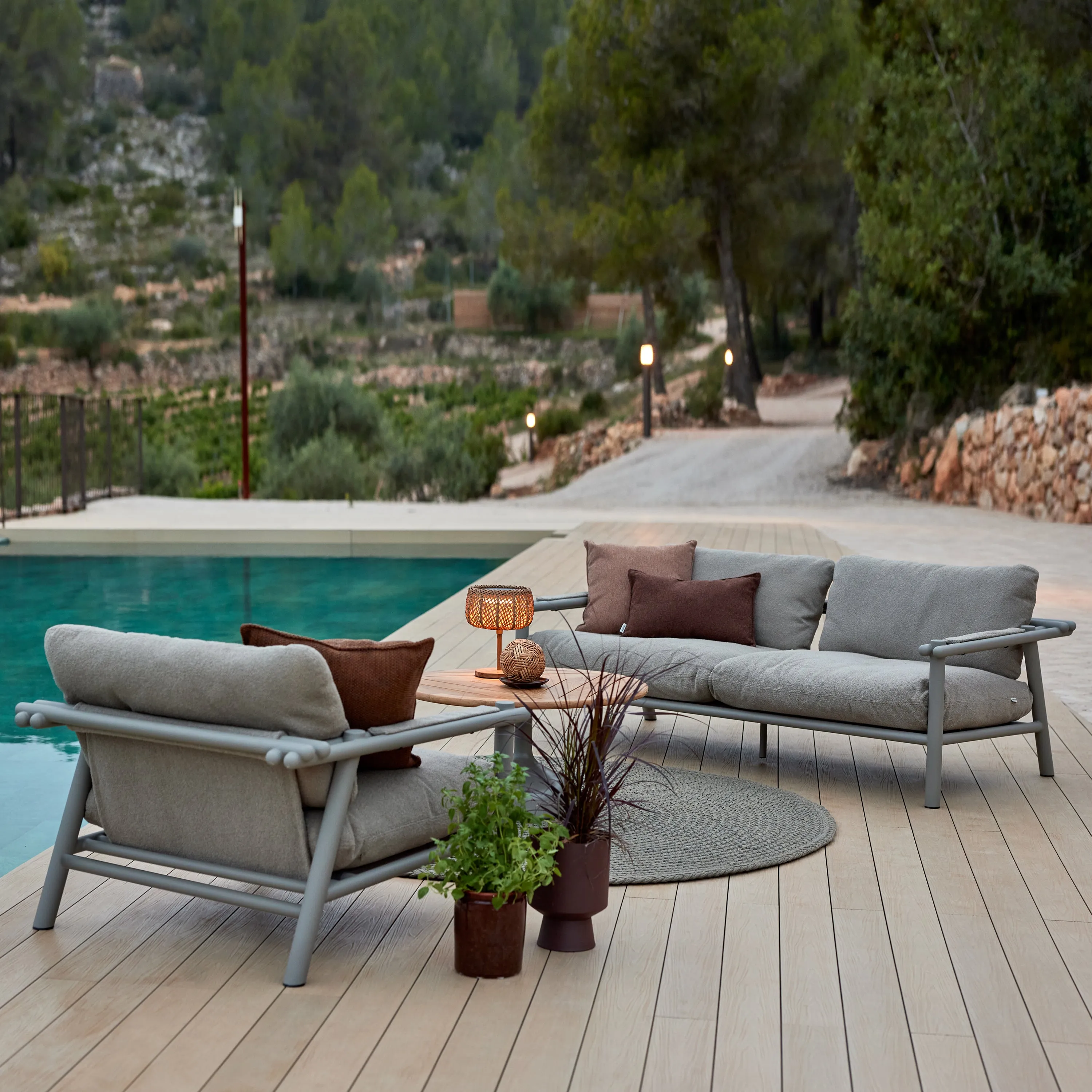 Sticks Outdoor Lounge Chair