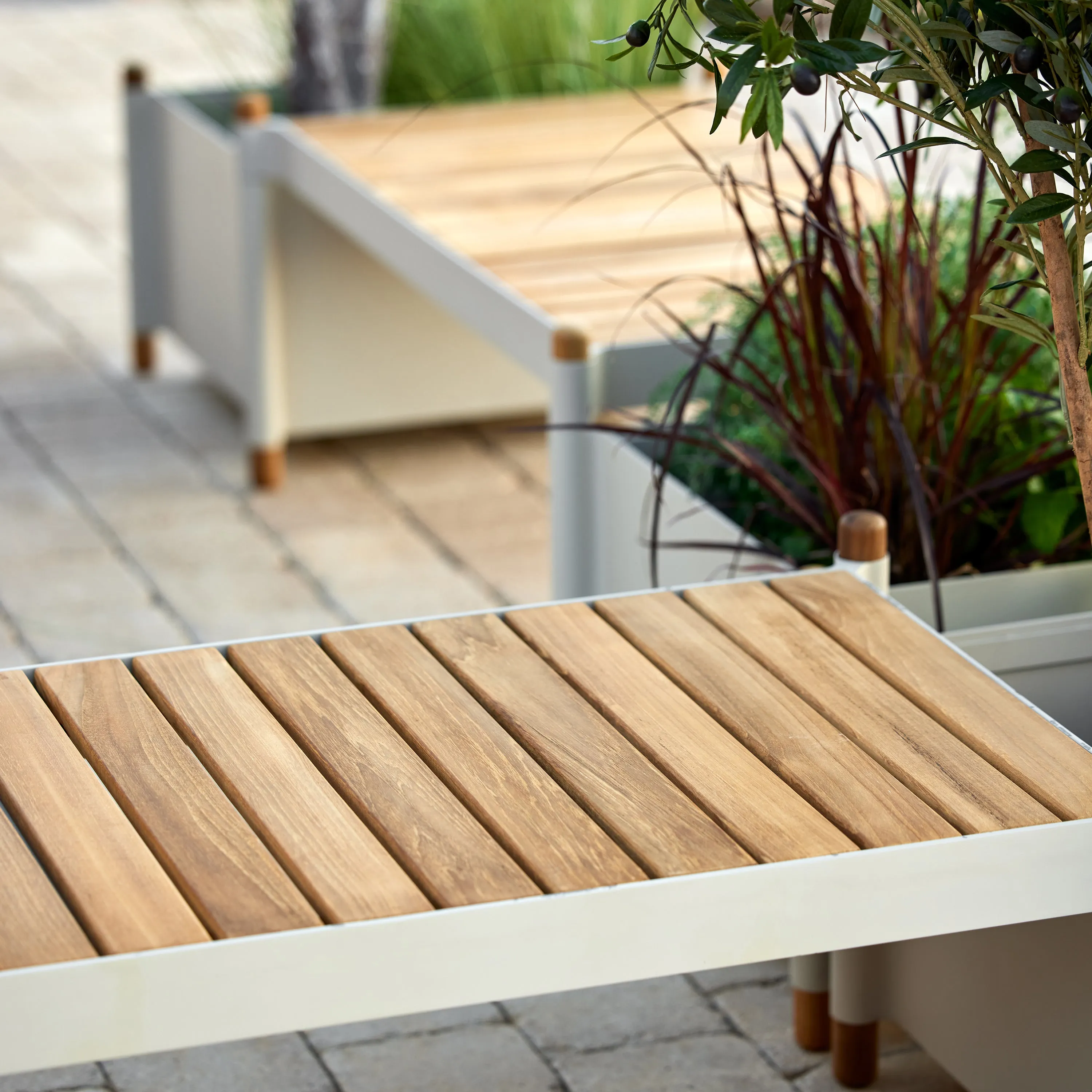 Sticks Outdoor Planter Bench