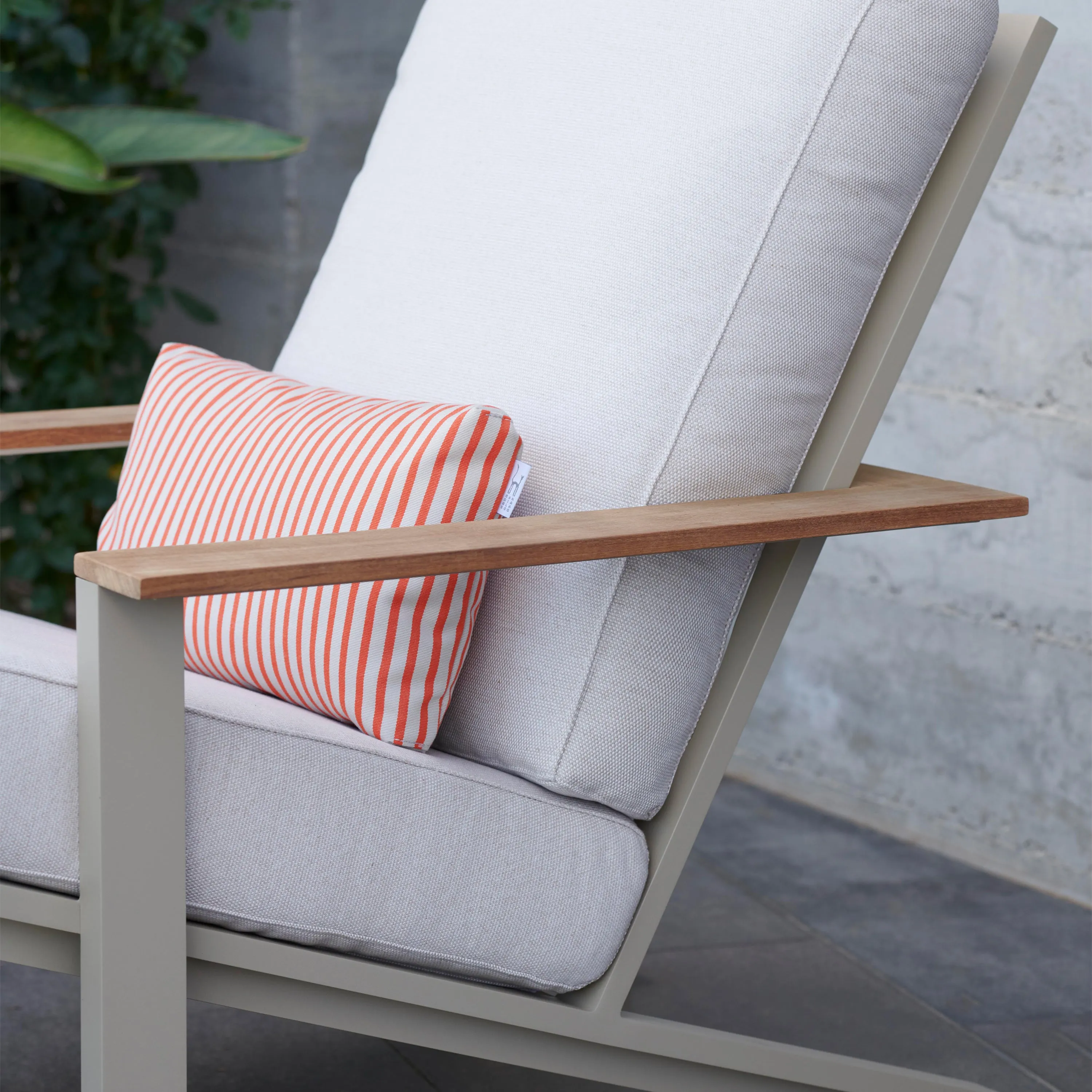 Timeless Relax Club Chair