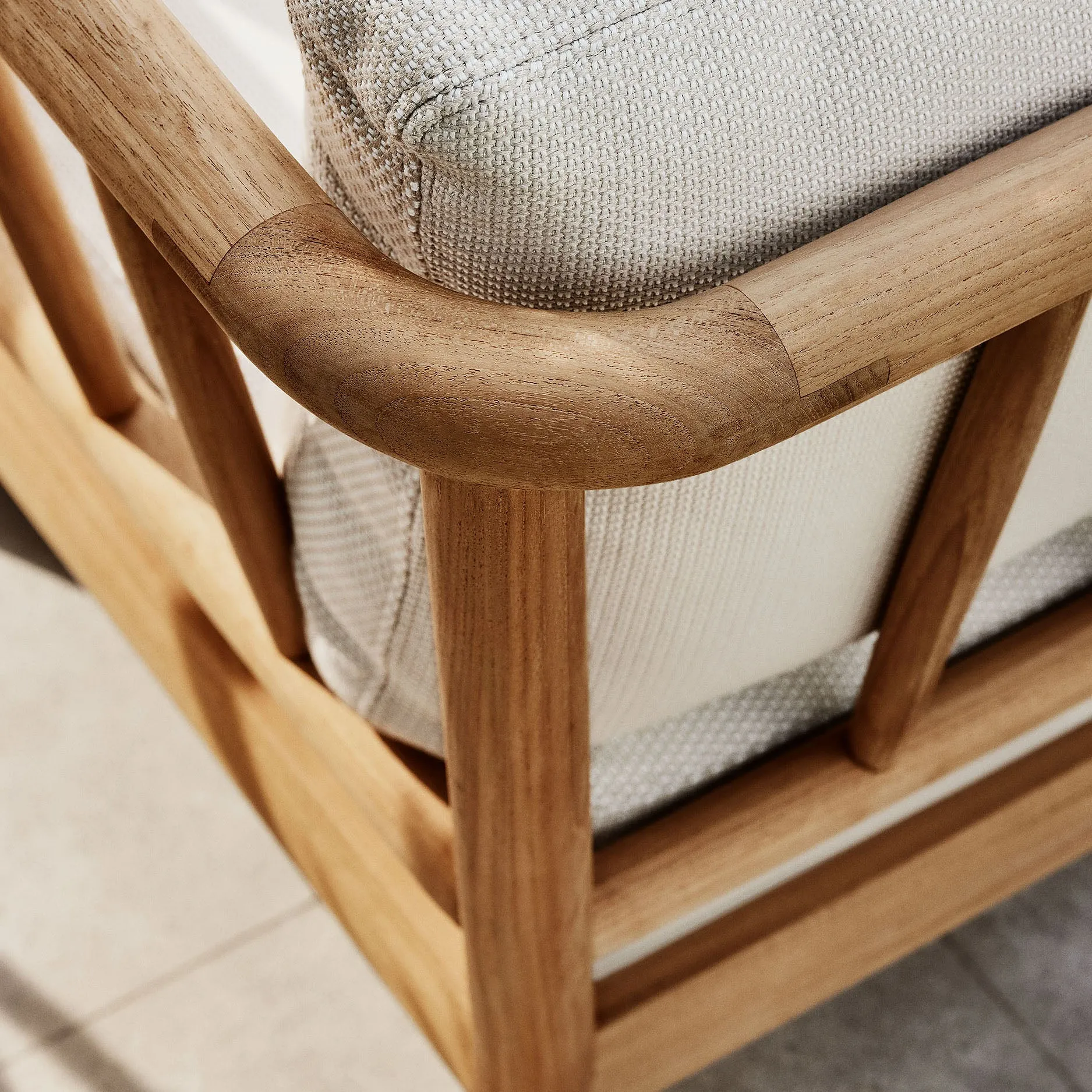 Tradition Lounge Chair