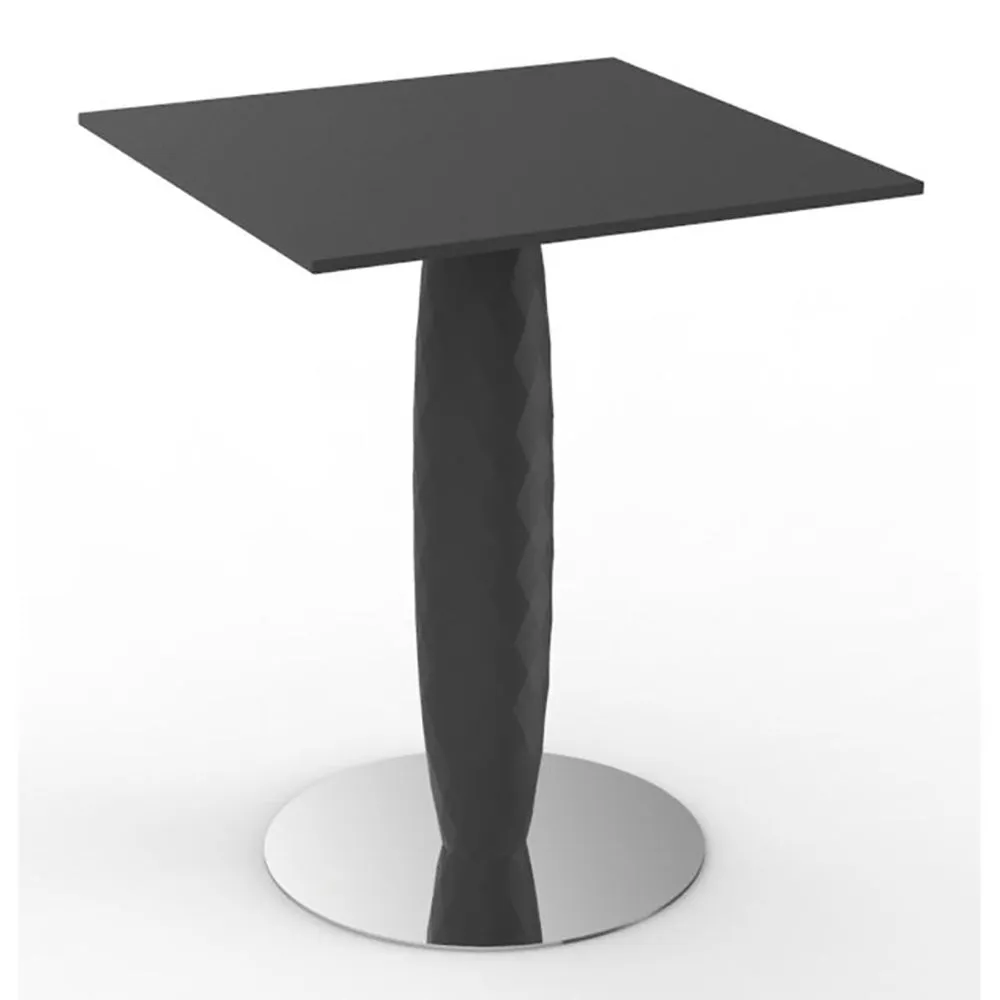 Vases Square Table