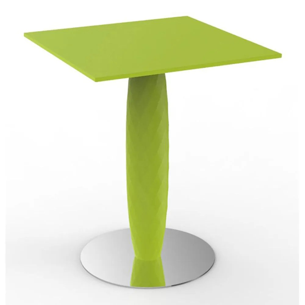 Vases Square Table